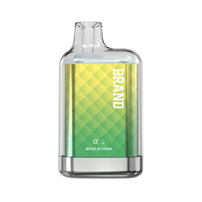 La nuova progettazione Mini Crytsal Disposable Flat Vape Pen Pod From China 600 dell'OEM soffia